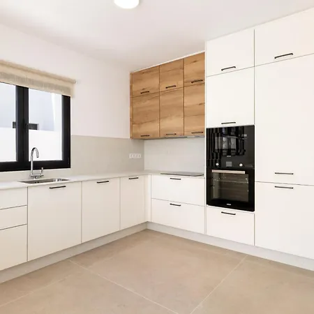 Sara-princesa Ico ヴィラ ティアス